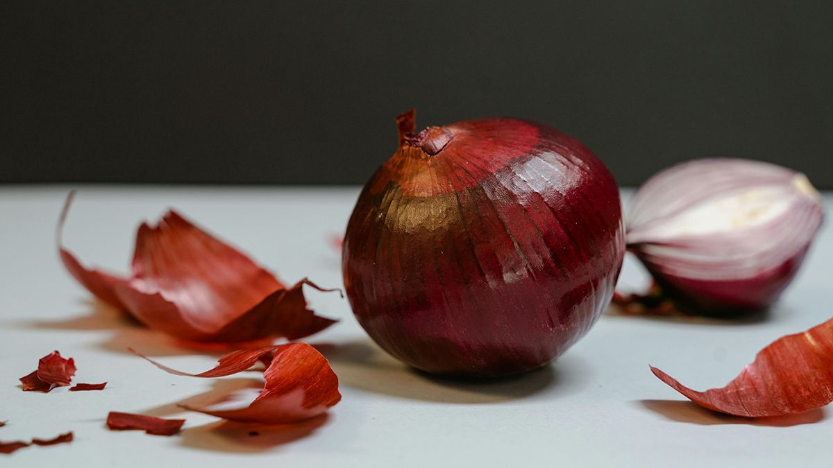 Эффективное удобрение из луковой шелухи Эффективное удобрение из луковой шелухи